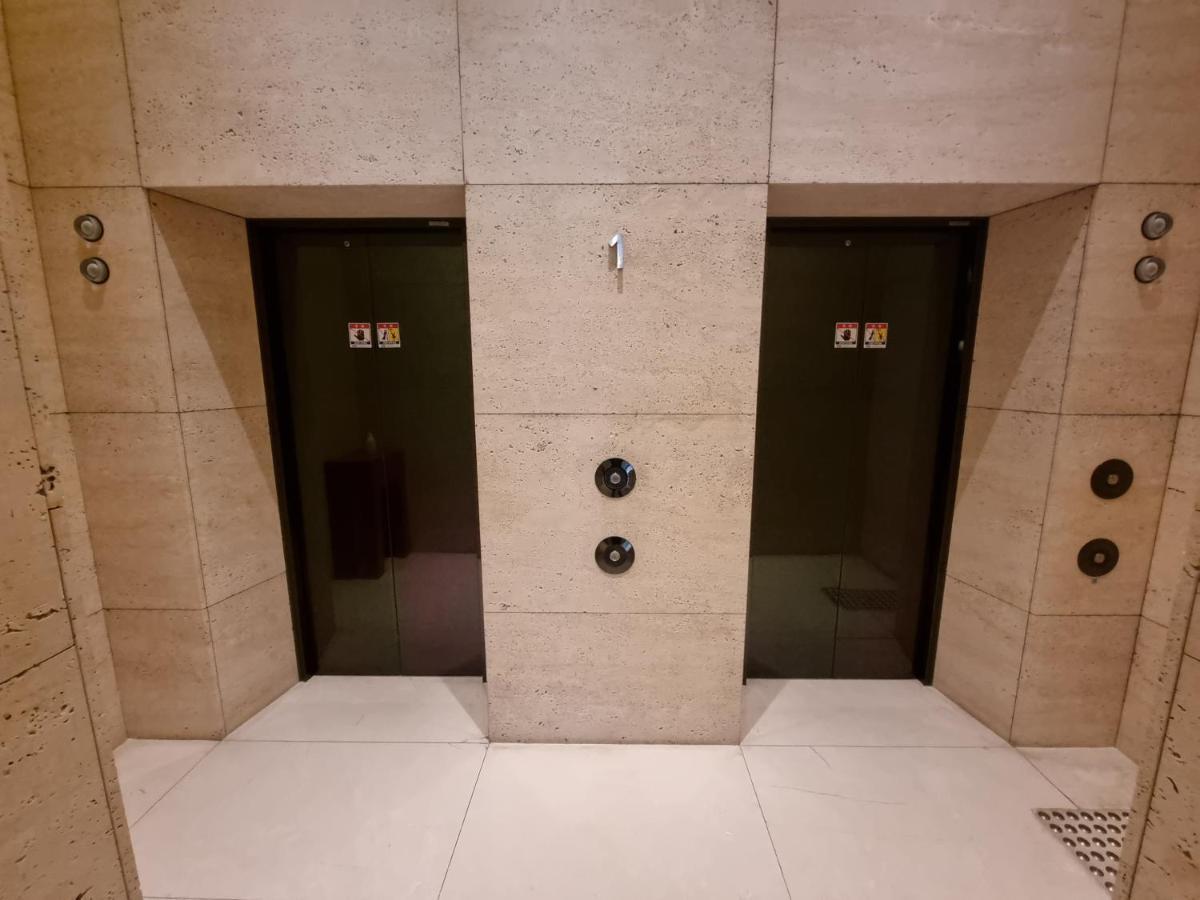 Pinegrove Hotel Gimhae Extérieur photo